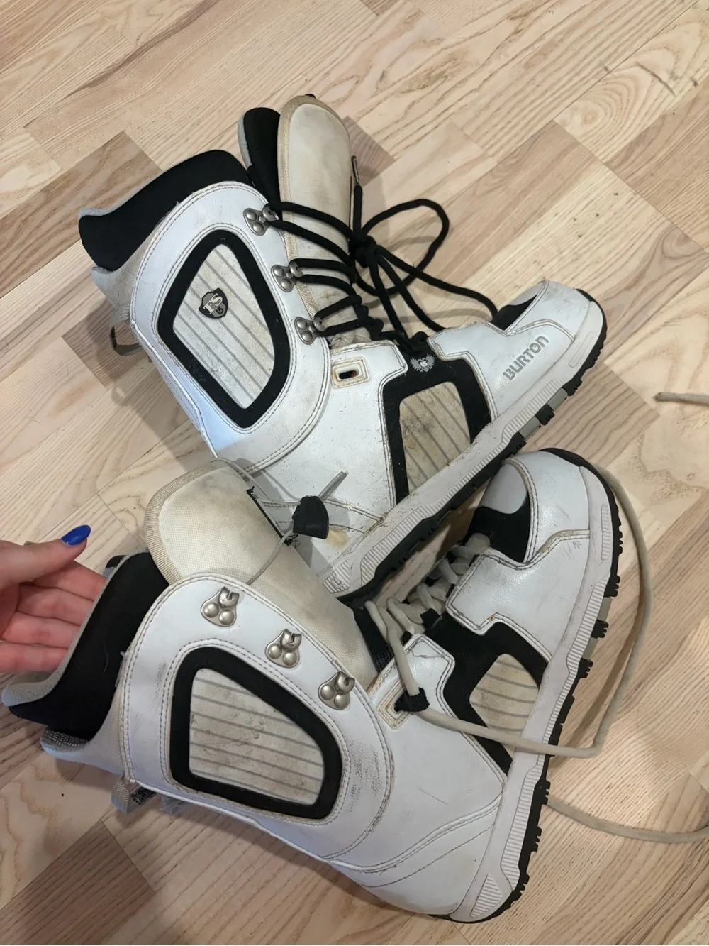 Burton White and Black Men's Snowboard Boots